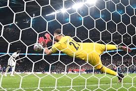 After winning the 2008 euros and the 2012 euros, spain was eliminated in the round of 16 at the 2016 euros. Sgyswusouywpdm