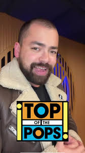 El programa Top Of The Pops de la BBC, se encargó de plasmar algunos los  éxitos más importantes de la música en Reino Unido con presentaciones  icónicas, @Alejandro Gari les cuenta sobre algunas de ...