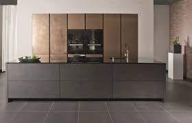 pin von roberttenbruin auf kitchens kuhni zeyko kuchen kuchenstil inselkuche