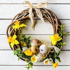 Easter wreath spring wreath spring decor spring tulip wreath, outdoor door wreath, custom colors summer wreath the original tulip wreath. 40 Diy Easter Wreath Ideas How To Make An Easter Wreath