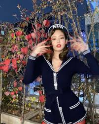 With tenor, maker of gif keyboard, add popular jennie animated gifs to your conversations. Blackpink S Jennie Stuns In Sexy Halloween Costume The Independent News