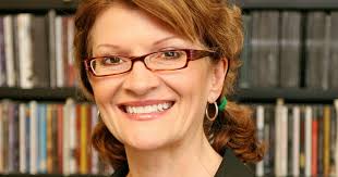 Social Impact Heroes: Why & How Rebecca Webb of Portland Radio Project Is  Helping To Change Our World