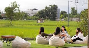 10 Rekomendasi Cafe Populer Di Yogyakarta