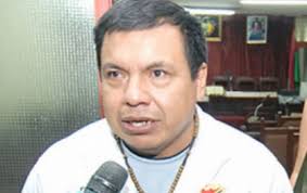 Después de siete años, culmina la “pesadilla judicial” de Felipe Moza y  retorna a su hogar