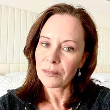 Lavender Sky : Bruneau, Denise Janette: Amazon.in: Books