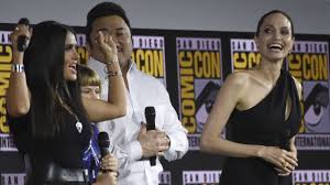 A photo of the cast of the eternals hanging out suggests that dan stevens, who played david legion haller in fx's cult superhero series legion, may have a future in the marvel cinematic. The Eternals Hat Dieser Wichtige Marvel Charakter Einen Auftritt