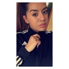 Violet Gonzalez's Instagram, Twitter & Facebook