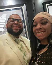 Shawn Tapley's Instagram, Twitter & Facebook