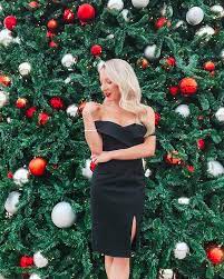 Fancy Christmas Party 2022 Denver 35 Best Christmas Party Dresses For 2022 - Glamour And Gains