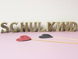 Schulkind Dekoration Aus Beton Buchstaben Schriftzug Einschulung Schule Br Schulkind Schulkind Dekorat Schulkinder Einschulung Schultute Fullung