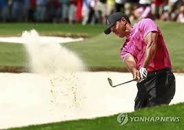#repost @taylormadegolf_seocho (@get_repost) ・・・ _ 골프 황제 #타이거우즈 와 테일러메이드의 컬래버레이션 #p7tw아이언 에 대해 말하는 타이거 우즈의 영상을 확인해보세요 ❗ _. ë›°ê¸° ì‹œìž'í•œ í˜¸ëž'ì´ íƒ€ì´ê±° ìš°ì¦ˆ ë³¸ê²©ì ì¸ ìš°ìŠ¹ ì‚¬ëƒ¥ ì‹œìž' ì•„ì£¼ê²½ì œ