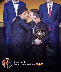 Just over a month after being teased by the fortnite twitter account, brazil football legend neymar has been confirmed for the game's lineup. Facebook