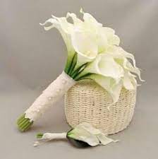 Bunga ini dapat tumbuh hingga ketinggian 10 hingga 70 cm. 11 Bunga Tangan Ideas Bridal Bouquet Wedding Bouquets Bouquet