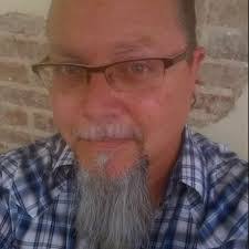 Larry Thacker's Instagram, Twitter & Facebook