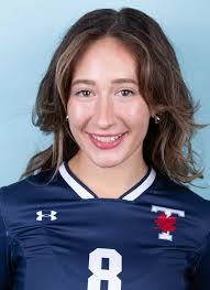 Jada Roach's Instagram, Twitter & Facebook