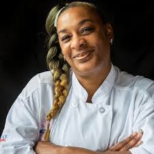 Amber Croom's Instagram, Twitter & Facebook