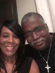 What are the key principles for a strong marriage?