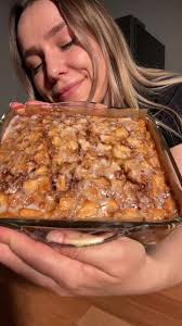 Delicious Apple Cinnamon Swirl Cake Recipe
