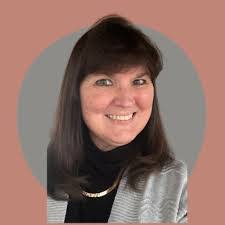 Amber Levan's Instagram, Twitter & Facebook