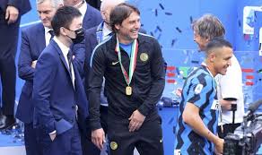 No direct contacts with antonio conte. Mzxcofpng4q10m
