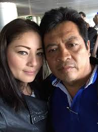 El mejor futbolista que ha tenido Yucatán, Henry Martín, no olvida sus  origenes, por eso convivió con los elementos del que fuera su club amateur,  Soccer Mérida, en la posada del club. |