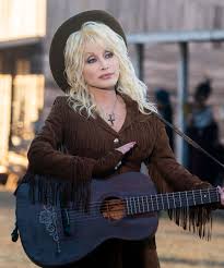 The family were very poor at the time, so much so that dolly shared a bed with. What Is Dolly Parton S Net Worth After Heartstrings On