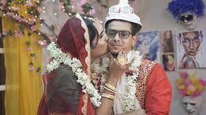 Virginity নিয়ে মুখ খুললেন Bong Guy, Sandy Saha-এর পাল্টা কমেন্টে শুরু জল্পনা