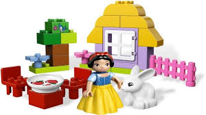 Lego Snow White S Cottage Instructions 6152 Duplo Lego Disney Princess Disney Princess Snow White Snow White Cottage