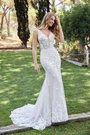 Wir haben hunderte von brautkleidern in limitierter auflage die in den größen. Mori Lee Kollektionen Brautboutique