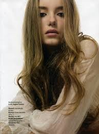 Photo of fashion model Amy Browne