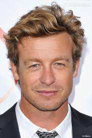 Cheveux frisés aux boucles lâches, serrées et très serrées: Simon Baker Bruno Mars Aaron Taylor Johnson Les Boucles Sexy Puretrend