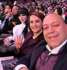 Me complace felicitar a nuestra querida Jefa de Gobierno, Clara Brugada,  por la presentación de su Informe de 100 Días de Gobierno. Sus resultados  reflejan un compromiso genuino con la transparencia y