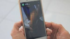 Apabila ponsel hendak dijual, penting halnya untuk melakukan factory reset atau mengatur ulang setelan pabrik. Cara Menghapus Video Porno Di Hp Secara Permanen