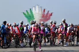 «o maior balanço positivo que faço é a última semana» Deceuninck Quickstep On Twitter What A Picture Of The Giro Pink Jersey Photo Gettysport