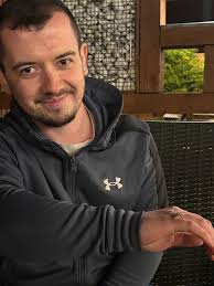 It's last minute, but if anyone wants to do an evening spider walk tomorrow  in Gloucester, come to mine. Went out after getting back from the pub  tonight and it's a proper