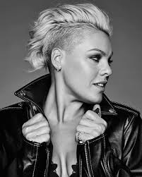 ⭐️ 6 years ago today P!nk received her STAR