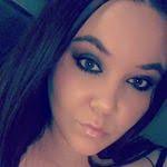 Amanda Stoneking's Instagram, Twitter & Facebook