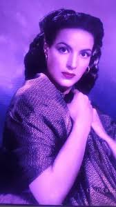 Quién luce más parecida a la diva María Felix? X I M E N A ❤ V S. E I Z A 😱