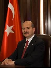 Plevne lisesi'nin ardından i̇stanbul üniversitesi i̇şletme fakültesi'nden mezun oldu. Bakanimiz Sayin Suleyman Soylu Nun Ozgecmisi