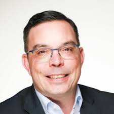 Florian Schwarz: Finanzberater in Lauffen am Neckar