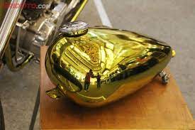 Beli aneka produk jasa chrome online terlengkap dengan mudah, cepat & aman di tokopedia. Biar Motor Jadi Mewah Coba Nih Teknik Gold Plating Alias Krom Emas Gridoto Com