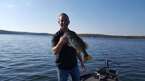 Nov 15 2016 Video Fishing Report From Focused Fishing Branson Fishing Guide Table Rock Lake Lake Taneycomo Fishing Guide Fish Lake Fishing