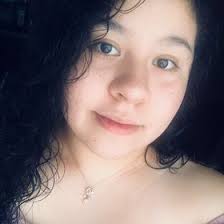 Anna Leal (lachinita0123)