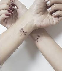 Mini Tattoo S Cute Tattoo Mini Tattoos Instagram Posts Videos Stories On Instawebviewer Com Instawebviewer Mini Tattoo Feita Por Jhonytattoo Small Dragonfly Tattoo Trendy Tattoos Dragonfly Tattoo