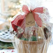 Enjoy today's contributed post from heather! Diy Christmas Gift Baskets Your Friends Will Love The Design Twins