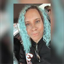 I litterally can't believe this guys is 33. Let alone alive !