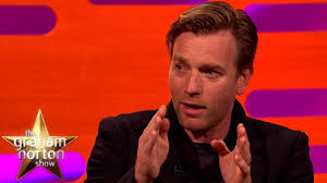 Watch Ewan McGregor forget his only line from 'Star Wars: The Force Awakens'