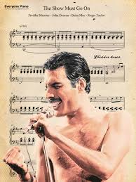 Queen The Show Must Go On Live Freddie Mercury The Show Must Go On Freddie Mercury Queen Freddie Mercury Queen Aesthetic
