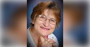 Diane Snyder's Instagram, Twitter & Facebook