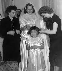 The Spiraling Chains